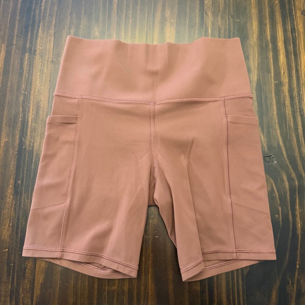 Athleta Salutation Stash Pocket II Biker Shorts Brown Women's S